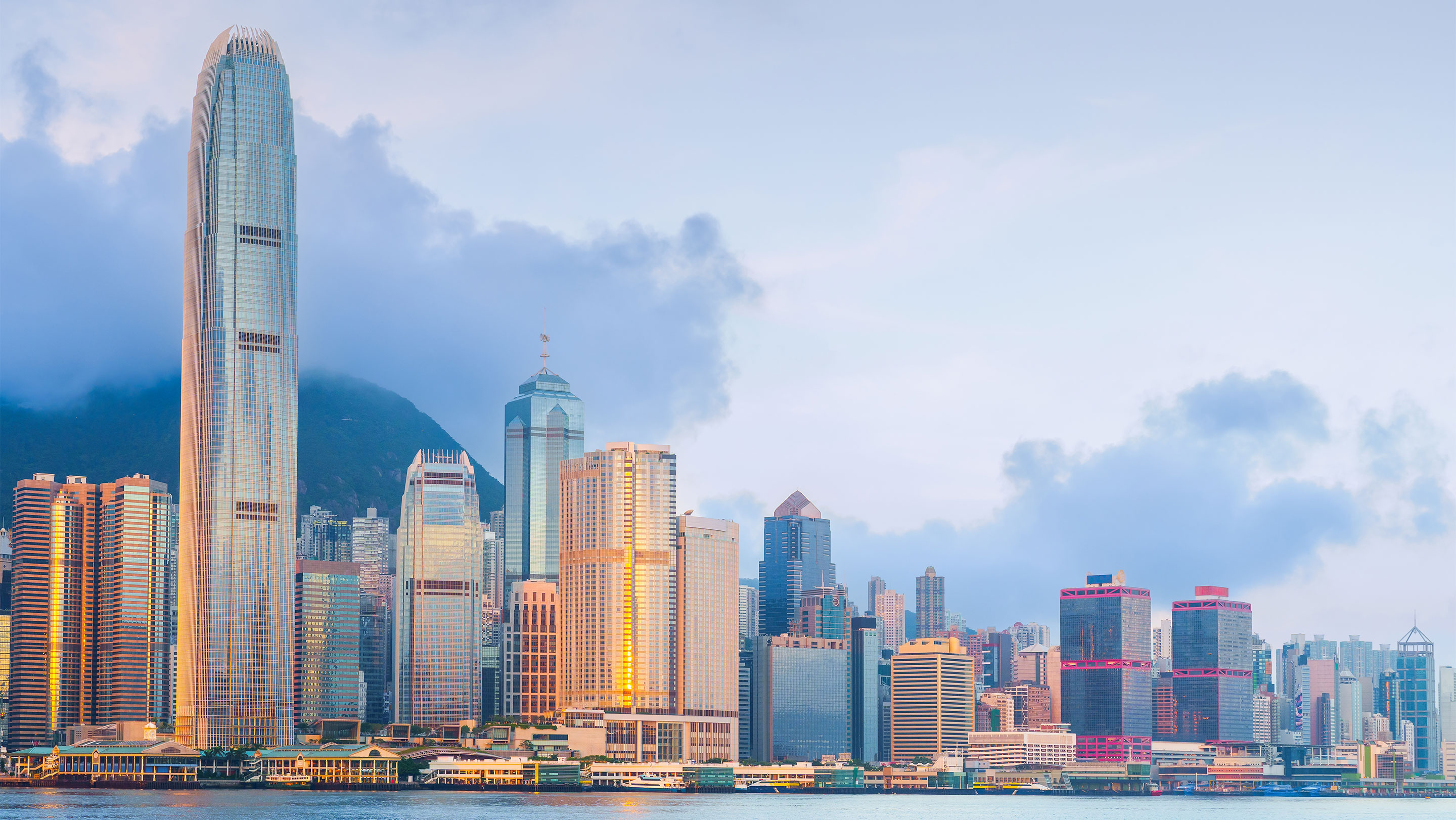 Company Formation in Hong Kong: Re-Domicile or Incorporate
